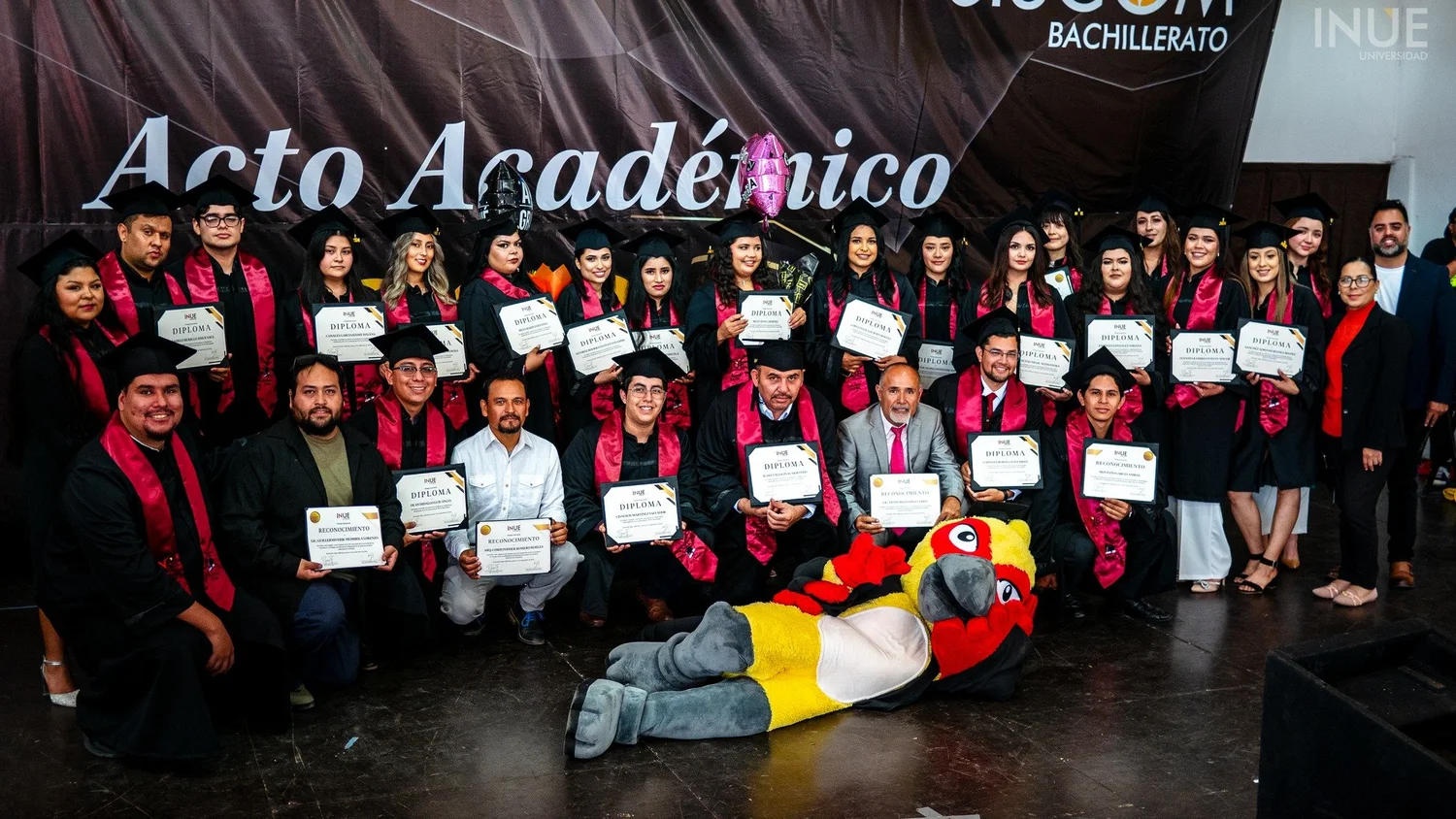 Acto Académico INUE Universidad y SISCOM Bachillerato: septiembre 2024