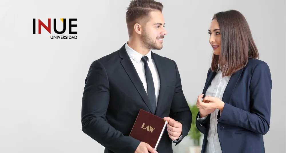Licenciatura en Derecho